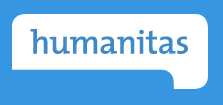 logo hemelsblauw vlak met witte letters humanitas